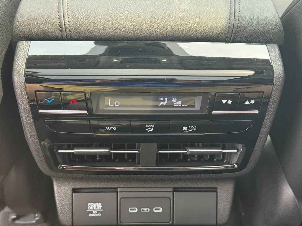 Certified 2026 Acura MDX SH-AWD image 14