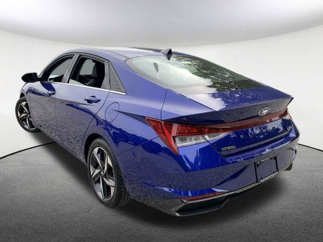 Used 2023 Hyundai Elantra Limited w/ Cargo Package FWD image 13