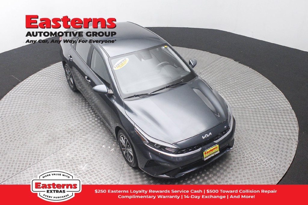 Used 2024 Kia Forte LXS FWD image 4