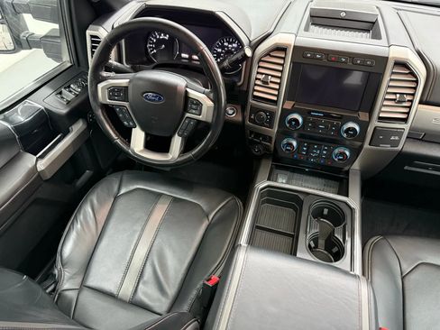 Used 2021 Ford F250 Platinum AWD/4WD image 31