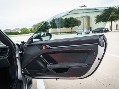 Used 2025 Porsche 911 GT3 RS RWD image 34