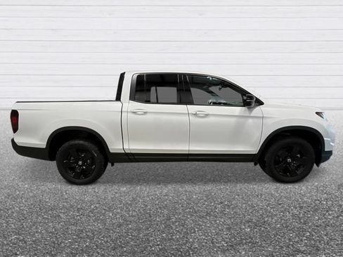 New 2026 Honda Ridgeline Black Edition image 7