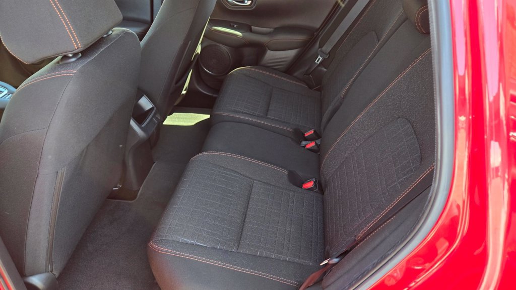 Used 2025 Honda HR-V Sport image 11