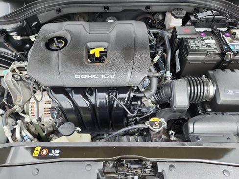 Used 2017 Hyundai Elantra Limited FWD image 20