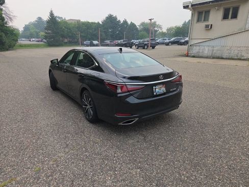 Certified 2022 Lexus ES 350 w/ Premium Package FWD image 11