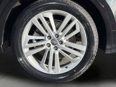 Used 2019 Audi Q5 2.0T Premium Plus w/ Premium Plus Package image 11