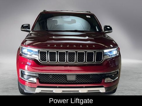 Used 2024 Jeep Wagoneer L Series II w/ Flexible Seating Group image 3