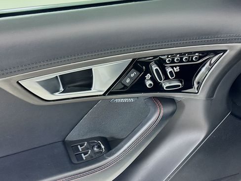 Used 2016 Jaguar F-TYPE S AWD/4WD image 19
