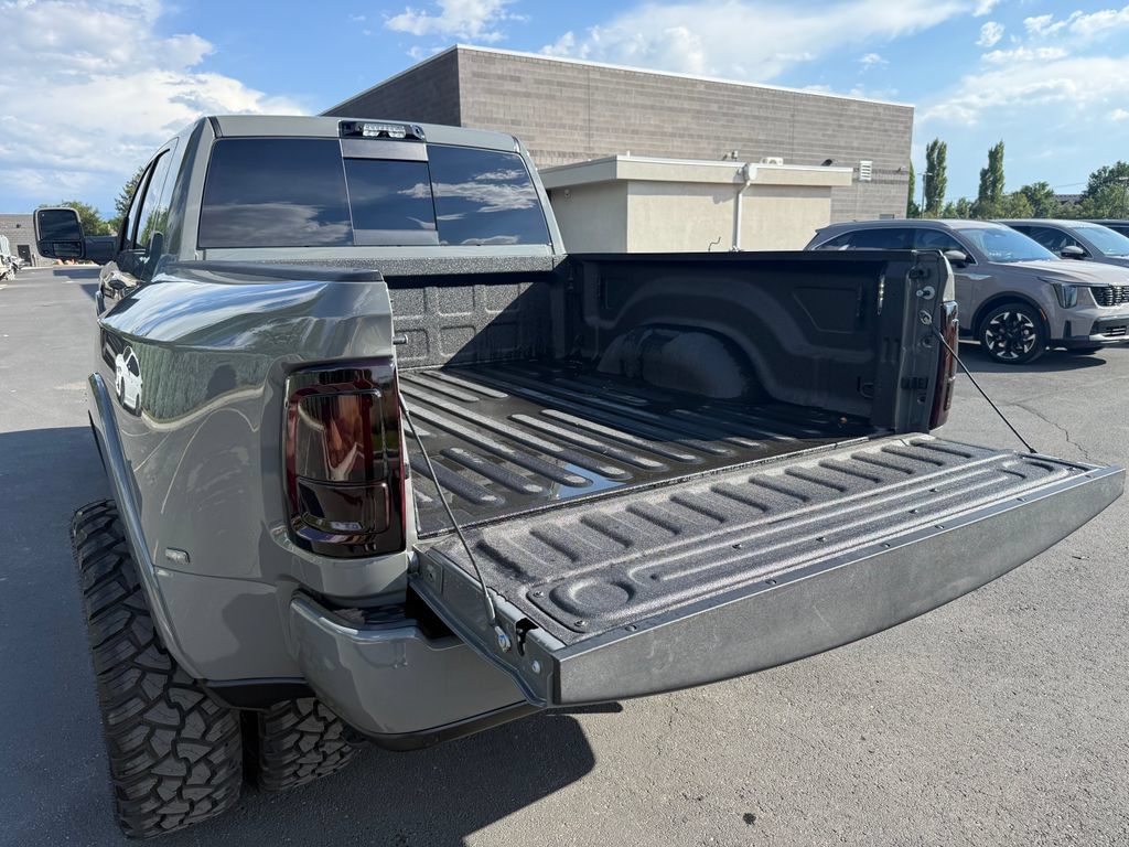 Used 2026 RAM 3500 Limited AWD/4WD image 13