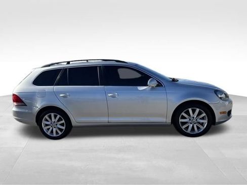 Used 2011 Volkswagen Jetta TDI image 6