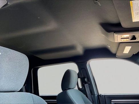 Used 2024 RAM 1500 Warlock AWD/4WD image 28