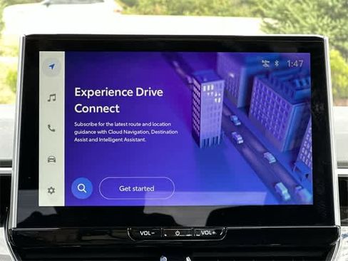 New 2025 Toyota Corolla SE image 13