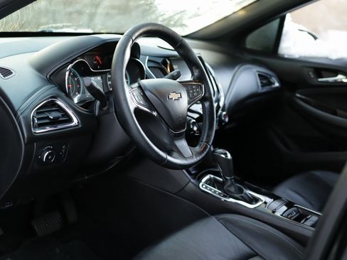 Used 2016 Chevrolet Cruze Premier w/ RS Package image 9