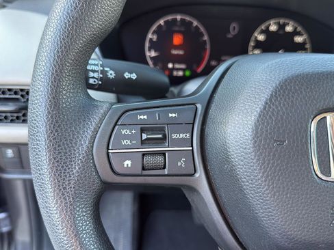 Used 2023 Honda HR-V LX image 19