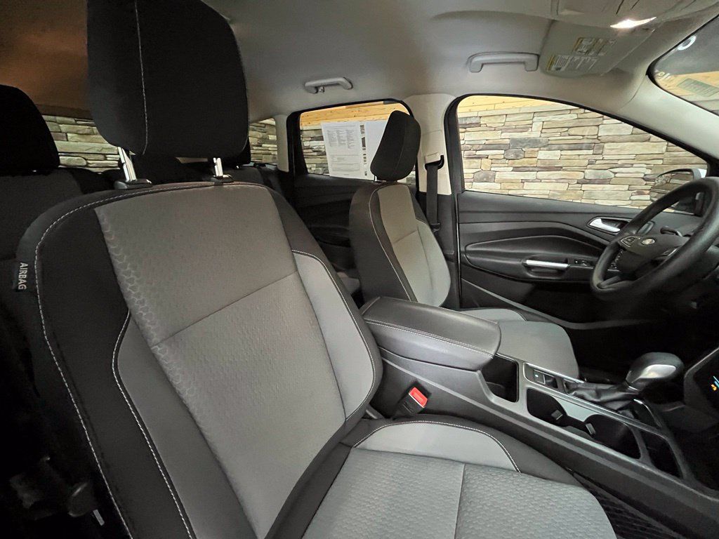 Used 2019 Ford Escape SE AWD/4WD image 19