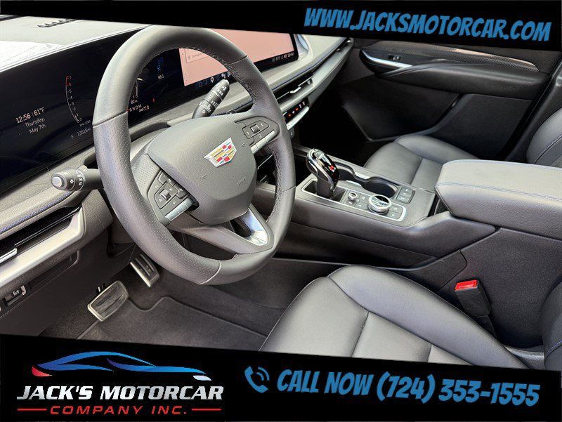 Used 2024 Cadillac XT4 Sport AWD/4WD image 15