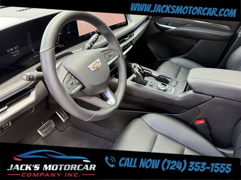 Used 2024 Cadillac XT4 Sport AWD/4WD image 15