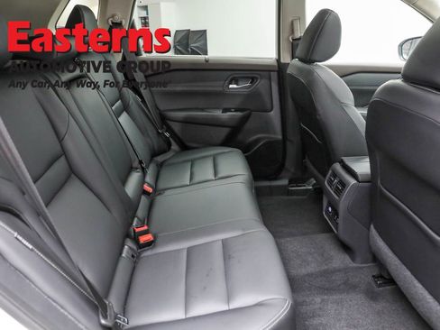 Used 2022 Nissan Rogue SL w/ SL Premium Package image 23