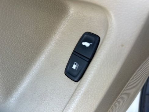 Used 2017 Acura MDX SH-AWD image 17