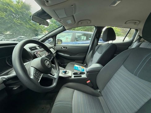 Used 2024 Nissan Leaf S FWD image 5