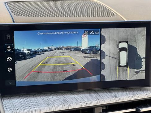 Used 2025 Hyundai Santa Fe Calligraphy image 22