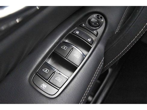 Used 2024 Nissan Armada Platinum w/ Captain's Chairs Package image 22