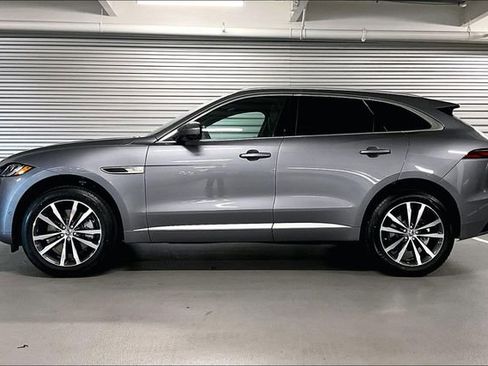 New 2026 Jaguar F-PACE R-Dynamic S image 3