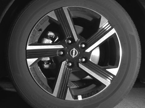 Used 2025 Nissan Sentra SV image 12