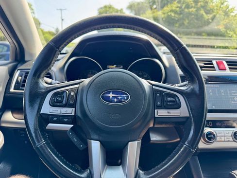 Used 2015 Subaru Outback 2.5i Limited AWD/4WD image 14