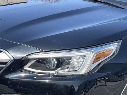 Used 2022 Subaru Outback Touring XT image 9