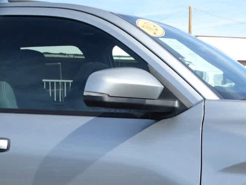 Used 2024 Toyota Tacoma TRD Sport w/ TRD Sport Upgrade Package image 7