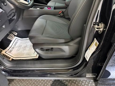 Used 2026 Volkswagen Tiguan SE R-Line AWD/4WD image 22