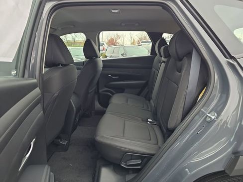 New 2026 Hyundai Tucson SE image 21
