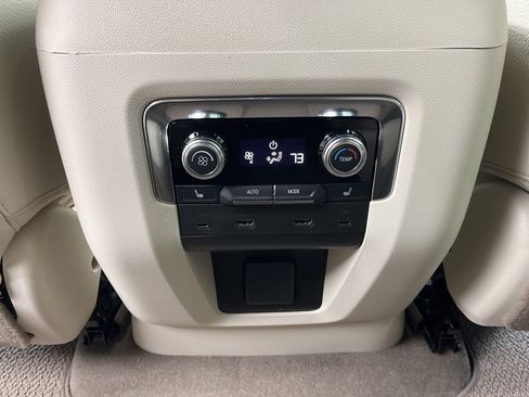 New 2026 GMC Yukon XL Denali w/ Sun & Power Step Package image 23