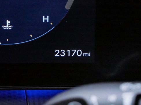 Used 2024 Hyundai Santa Fe Calligraphy image 25