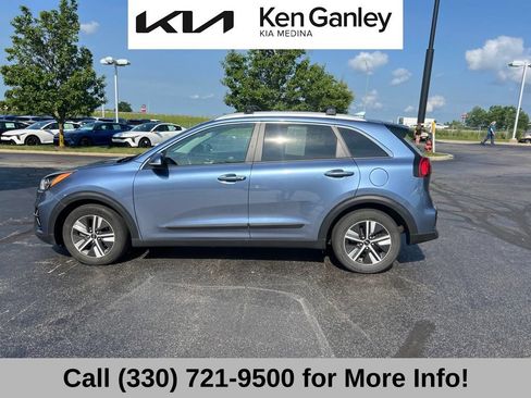 Certified 2022 Kia Niro EX Premium FWD image 9