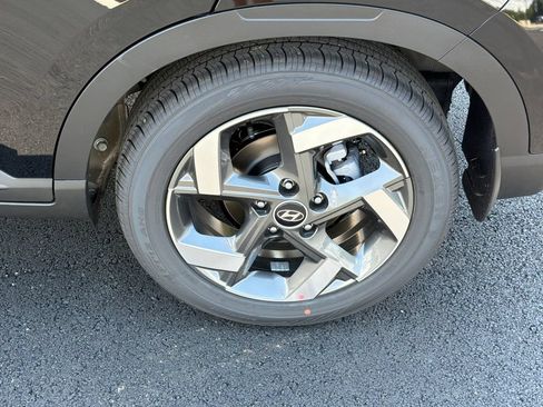 New 2026 Hyundai Venue SEL FWD image 20