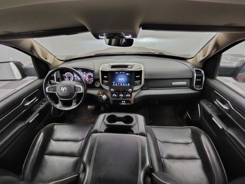 Used 2020 RAM 1500 Laramie AWD/4WD image 2