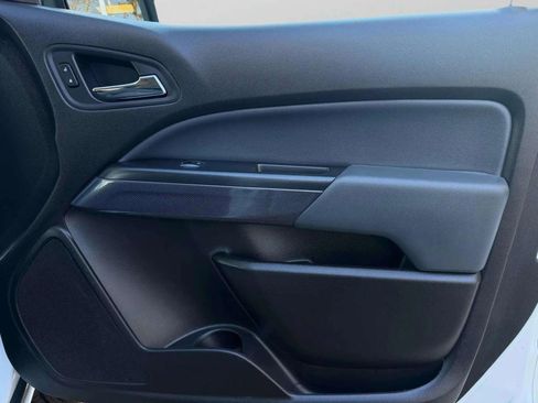 Used 2016 Chevrolet Colorado Z71 image 8