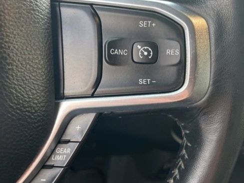 Used 2024 RAM 2500 Laramie AWD/4WD image 15