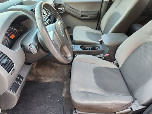 Used 2012 Nissan Xterra X image 12