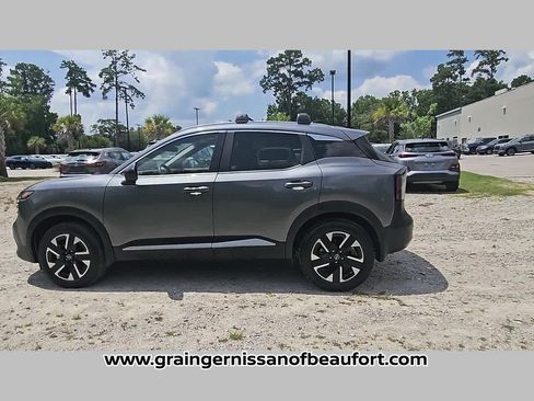 Used 2026 Nissan Kicks SV w/ SV Premium Package AWD/4WD image 18