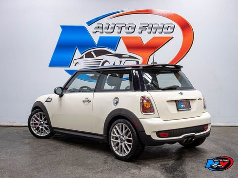 Used 2009 MINI Cooper John Cooper Works image 3