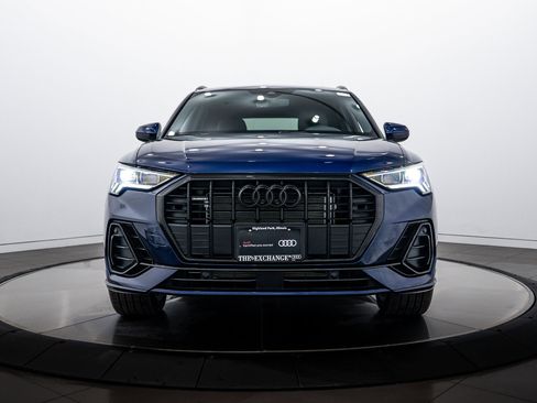 Certified 2025 Audi Q3 2.0T Premium w/ Convenience Package image 23