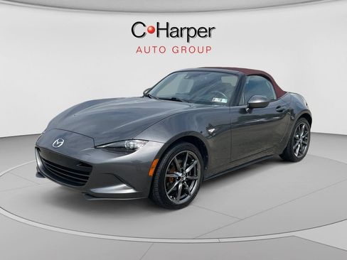 Used 2018 MAZDA MX-5 Miata Grand Touring RWD image 7