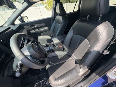 Used 2026 Subaru Outback Premium AWD/4WD image 14