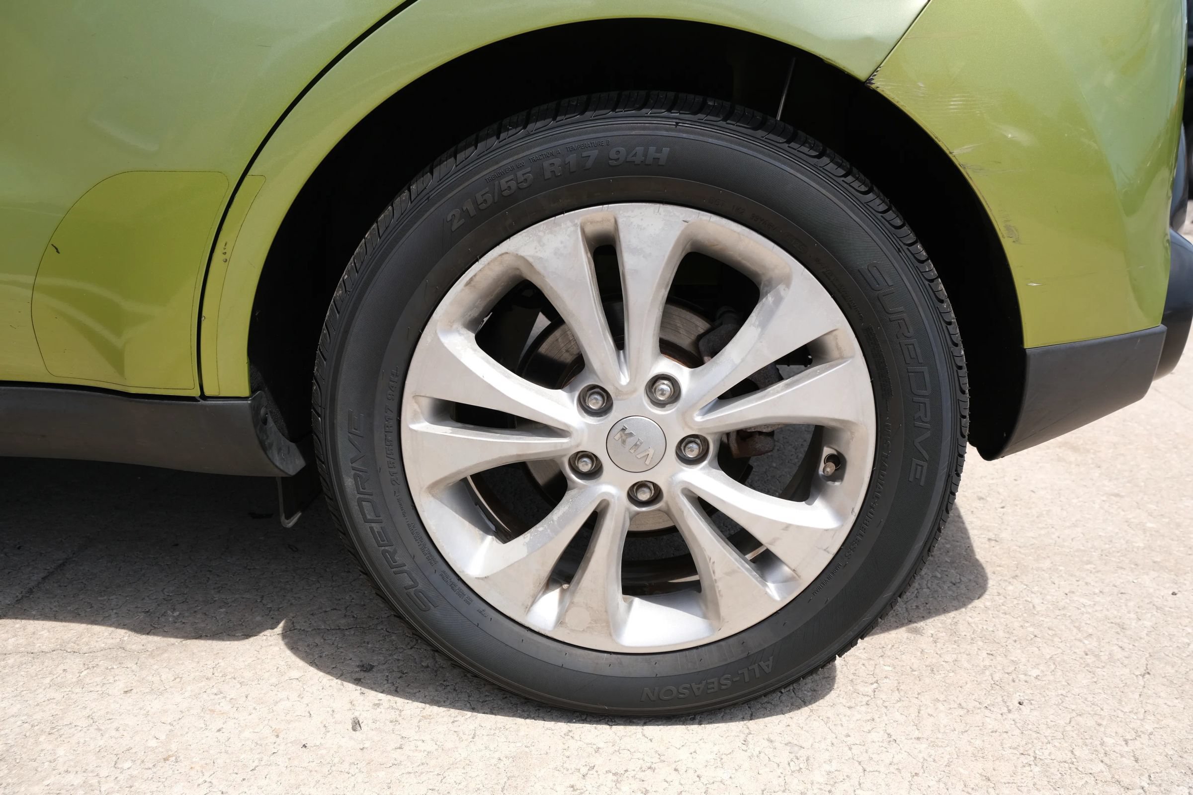 Used 2016 Kia Soul + FWD image 16