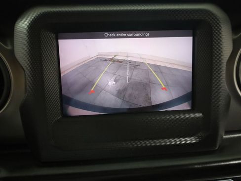 Used 2021 Jeep Wrangler Sport S w/ Technology Group image 28