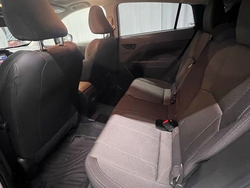 Used 2020 Subaru Crosstrek 2.0i Limited w/ Popular Package #4 image 11