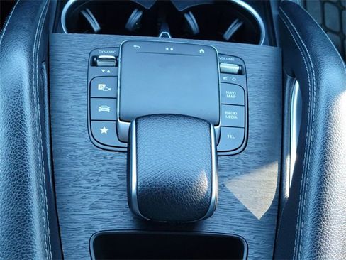 Certified 2022 Mercedes-Benz GLE 350 4MATIC image 23